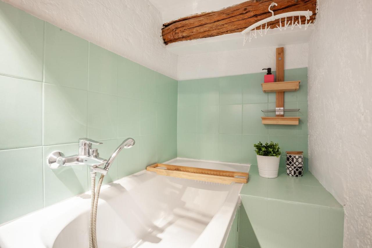 Apartamento Le Cabanon Du Vieux Port Marsella Exterior foto